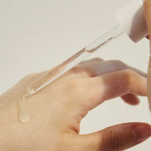 Cargar imagen en el visor de la galería, Sérum facial iluminador / Madagascar Centella Poremizing Fresh Ampoule 100ml