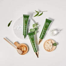 Cargar imagen en el visor de la galería, Crema Contorno de ojos de caracol Ultra Vitalizante / Ultra Vitalizing Snail Eye Cream