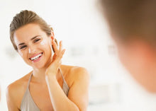 Cargar imagen en el visor de la galería, Loción humectante de rostro y cuerpo / Ato Lotion