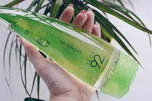 Cargar imagen en el visor de la galería, Gel de ducha con un 92% de aloe vera / Shower gel