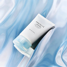 Cargar imagen en el visor de la galería, Crema facial hidratante con ácido hialurónico / Madagascar Centella Hyalu-Cica Moisture Cream 75ml
