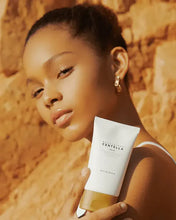 Cargar imagen en el visor de la galería, Crema facial hidratante de centella / Madagascar Centella Cream 75ml
