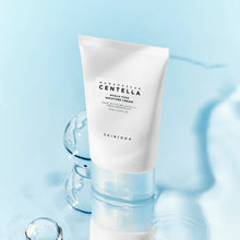 Cargar imagen en el visor de la galería, Crema facial hidratante con ácido hialurónico / Madagascar Centella Hyalu-Cica Moisture Cream 75ml
