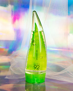 Gel de ducha con un 92% de aloe vera / Shower gel