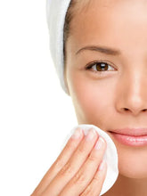 Cargar imagen en el visor de la galería, Desmaquillante facial bifásico / Clean Up Lip &amp; Eye Makeup Remover
