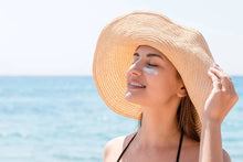 Cargar imagen en el visor de la galería, Bloqueador solar SPF +50 / Birch Juice Moisturizing Sun Screen
