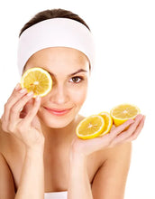 Cargar imagen en el visor de la galería, Polvo facial de vitamina C / Vitamin Blending Powder
