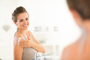 Loción humectante de rostro y cuerpo / Ato Lotion