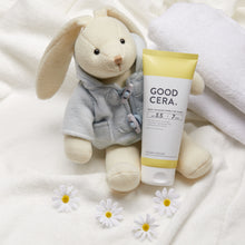 Cargar imagen en el visor de la galería, Crema facial y corporal con ceramidas / Good Cera Super Ceramide Family Oil Cream
